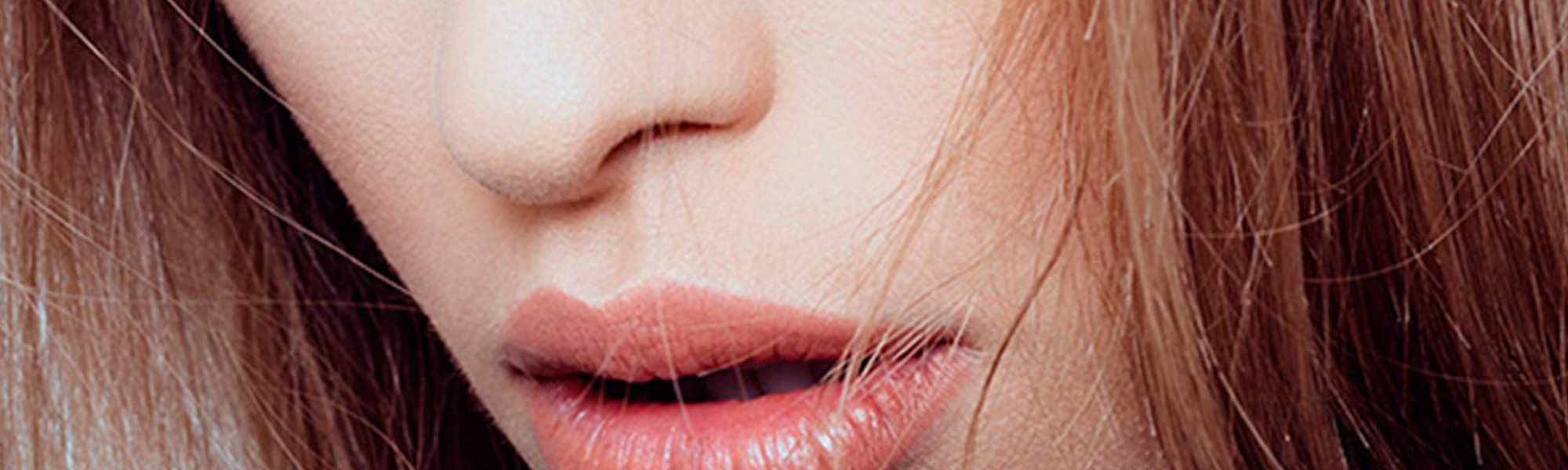 Labial Nude