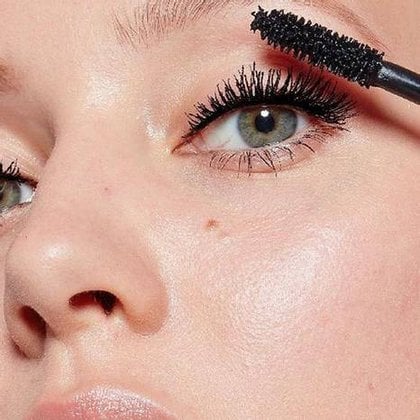 Air Volume Mascara Modelo