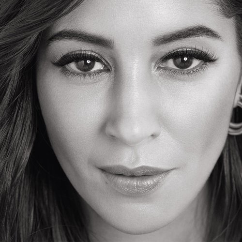 leila bekhti volume milion hero