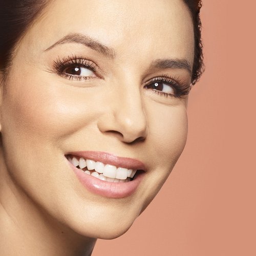 eva-longoria-revitalift-hero
