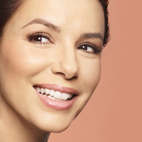 eva-longoria-revitalift-hero